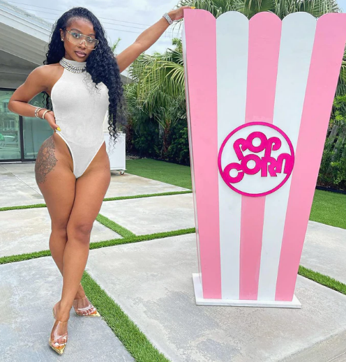 lace up pleated skirt two-piece