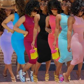 Sexy round neck solid color hip dress